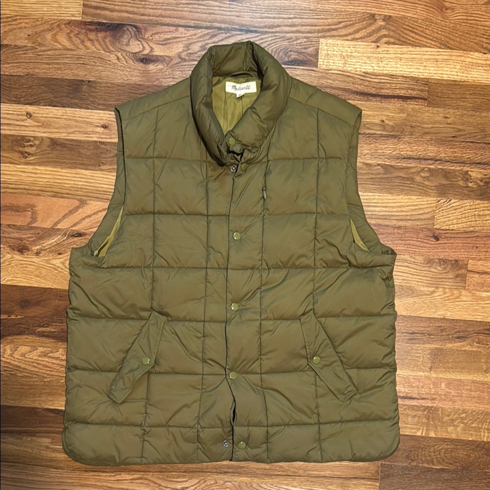 Olive Green Quilted Men's Vest